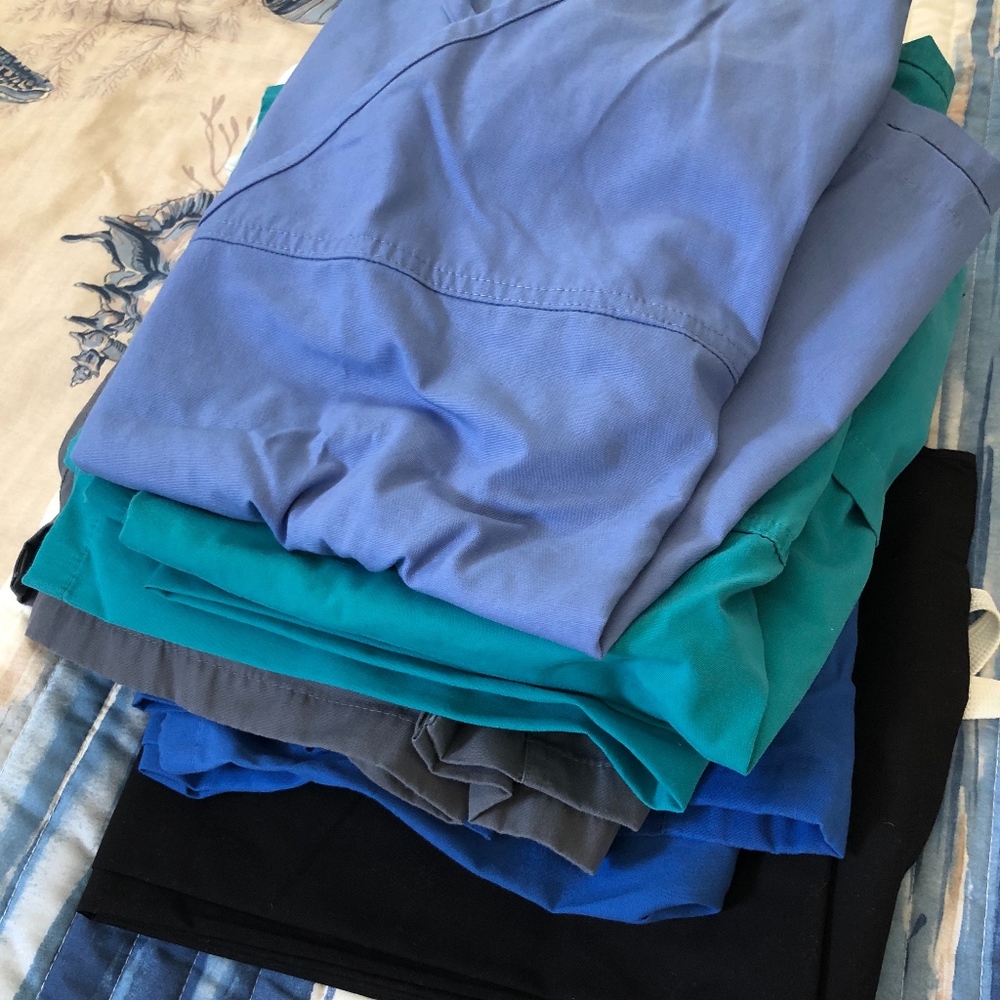 Urbane Scrubs LOT